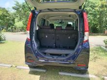 https://riyasewana.com/uploads/toyota-roomy-g-16900386424.jpg