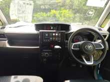 https://riyasewana.com/uploads/toyota-roomy-g-2022-2021252612573.jpg