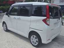 https://riyasewana.com/uploads/toyota-roomy-g-24831514973.jpg