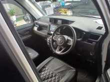 https://riyasewana.com/uploads/toyota-roomy-g-8818494122.jpg