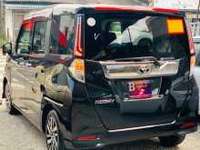 https://riyasewana.com/uploads/toyota-roomy-gs-12144108744.jpg