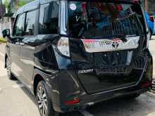 https://riyasewana.com/uploads/toyota-roomy-gs-2992127173.jpg