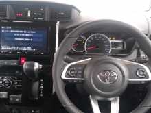 https://riyasewana.com/uploads/toyota-roomy-gs-31130006804.jpg
