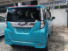 https://riyasewana.com/uploads/toyota-roomy-gs-4141411256.jpg
