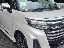 https://riyasewana.com/uploads/toyota-roomy-gt-121000410773.jpg