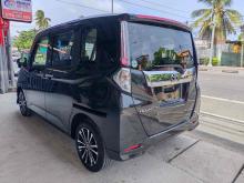 https://riyasewana.com/uploads/toyota-roomy-gt-1212171124472.jpg