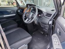 https://riyasewana.com/uploads/toyota-roomy-gt-1212171224663.jpg
