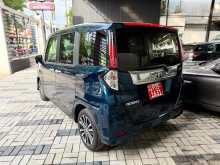 https://riyasewana.com/uploads/toyota-roomy-gt-167333422293.jpg
