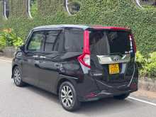 https://riyasewana.com/uploads/toyota-roomy-gt-2017-211132512214.jpg