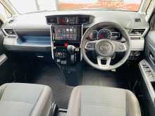 https://riyasewana.com/uploads/toyota-roomy-gt-2023-112402212994.jpg