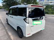 https://riyasewana.com/uploads/toyota-roomy-gt-2023-3018175512962.jpg