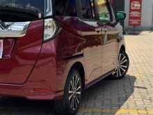 https://riyasewana.com/uploads/toyota-roomy-gt-2811561622762.jpg