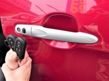 https://riyasewana.com/uploads/toyota-roomy-gt-320584217683.jpg