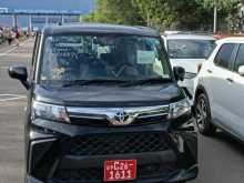 Toyota Roomy X 2023 Car