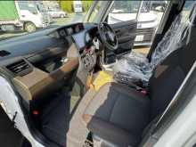 https://riyasewana.com/uploads/toyota-roomy-x-2023-190155412253.jpg