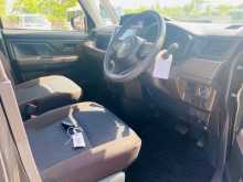 https://riyasewana.com/uploads/toyota-roomy-x-5104943484.jpg
