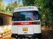 Mitsubishi Rosa 1980 Bus