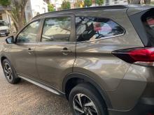 https://riyasewana.com/uploads/toyota-rush-1212023217476.jpg