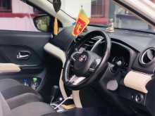 https://riyasewana.com/uploads/toyota-rush-1711130622061.jpg