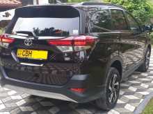https://riyasewana.com/uploads/toyota-rush-2019-267445712013.jpg