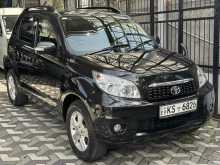 Toyota Rush Premium 2010 SUV