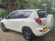 https://riyasewana.com/uploads/toyota-rv4-2007-2119291112523.jpg
