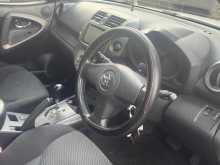 https://riyasewana.com/uploads/toyota-rv4-2007-2119291112854.jpg