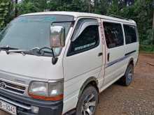 Toyota RZH112 2002 Van