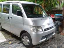 Toyota S402 M 2008 Van