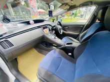 Toyota PRIUS S LED 2011 Car