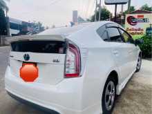 https://riyasewana.com/uploads/toyota-s-limited-1512195222503.jpg
