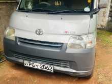 Toyota S402 2012 Van