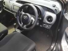 https://riyasewana.com/uploads/toyota-safety-edition-13122351254.jpg