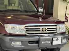 Toyota Sahara 100 Series VX 2000 SUV