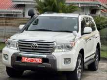 https://riyasewana.com/uploads/toyota-sahara-v8-1912510322022.jpg
