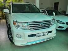 Toyota Land Cruiser Sahara V8 2008 SUV
