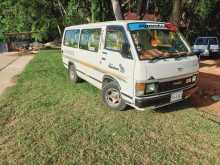 Toyota Shell 1989 Van