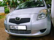 Toyota Scp 90 Vitz 2007 Car