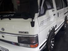 Toyota Shell 1986 Van