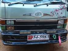Toyota Shell 1988 Van
