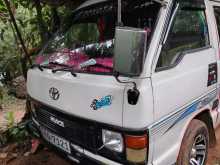 Toyota Shell 1990 Van