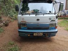 Toyota Shell 1986 Van