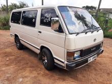 Toyota Shell 1989 Van