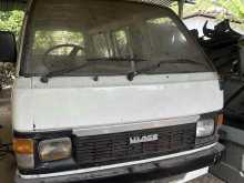 Toyota Shell 1989 Van