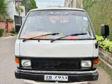 Toyota Shell 1983 Van