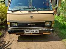 Toyota Shell 1983 Van