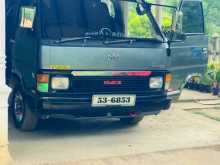 Toyota Shell 1988 Van