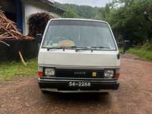 Toyota Shell 1989 Van