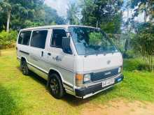 Toyota Shell 1990 Van