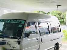Toyota Shell 1989 Van